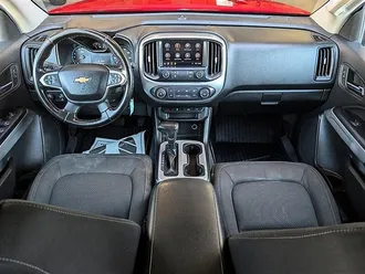 2019 Chevrolet Colorado LT photo 3