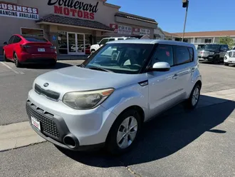 2016 Kia Soul photo 2