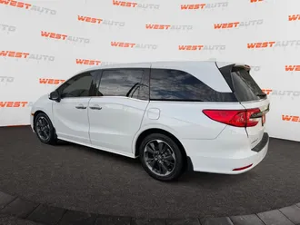 2022 Honda Odyssey photo 3