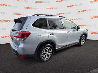 2024 Subaru Forester photo 5