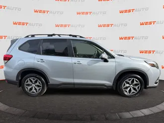 2024 Subaru Forester photo 6