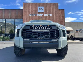 2022 Toyota Tundra Hybrid photo 2