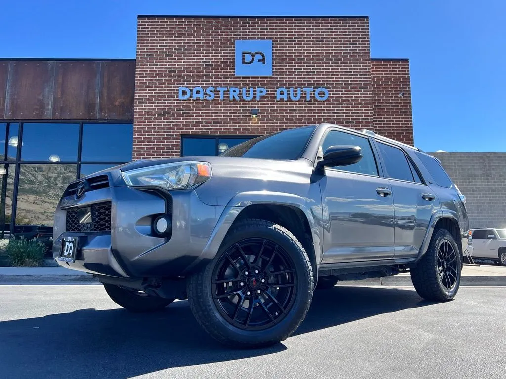 2020 Toyota 4Runner SR5