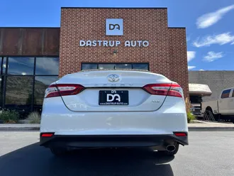 2019 Toyota Camry photo 5