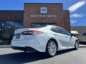 2019 Toyota Camry photo 6