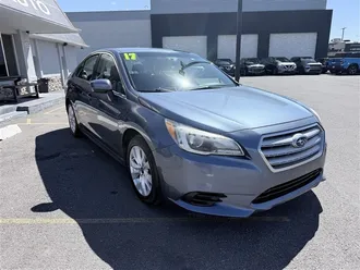 2017 SUBARU LEGACY photo 3