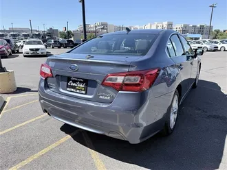 2017 SUBARU LEGACY photo 5