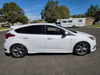2017 Ford Focus photo 5