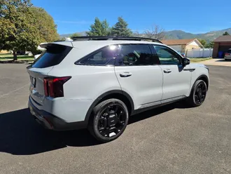 2024 Kia Sorento photo 5
