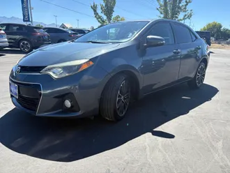 2015 Toyota Corolla photo 2