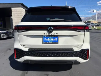 2025 Volkswagen Tiguan photo 6