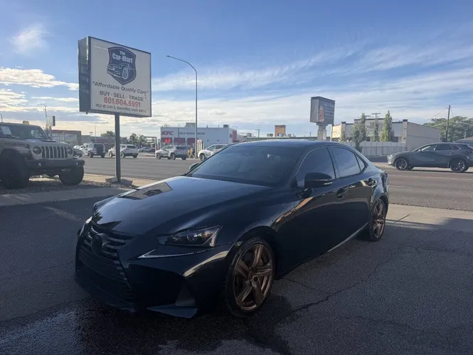2019 Lexus IS 300
