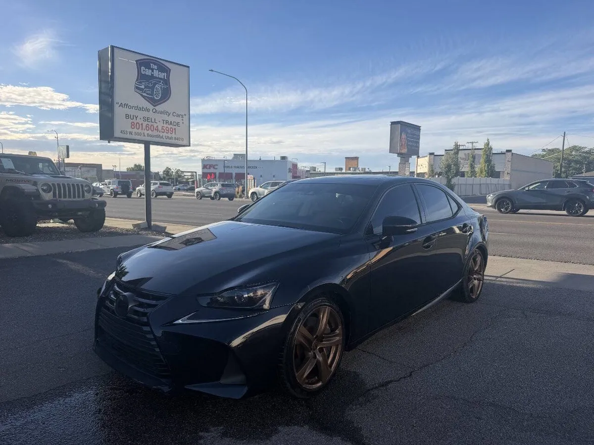 2019 Lexus IS 300