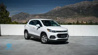 2019 Chevrolet Trax photo 2