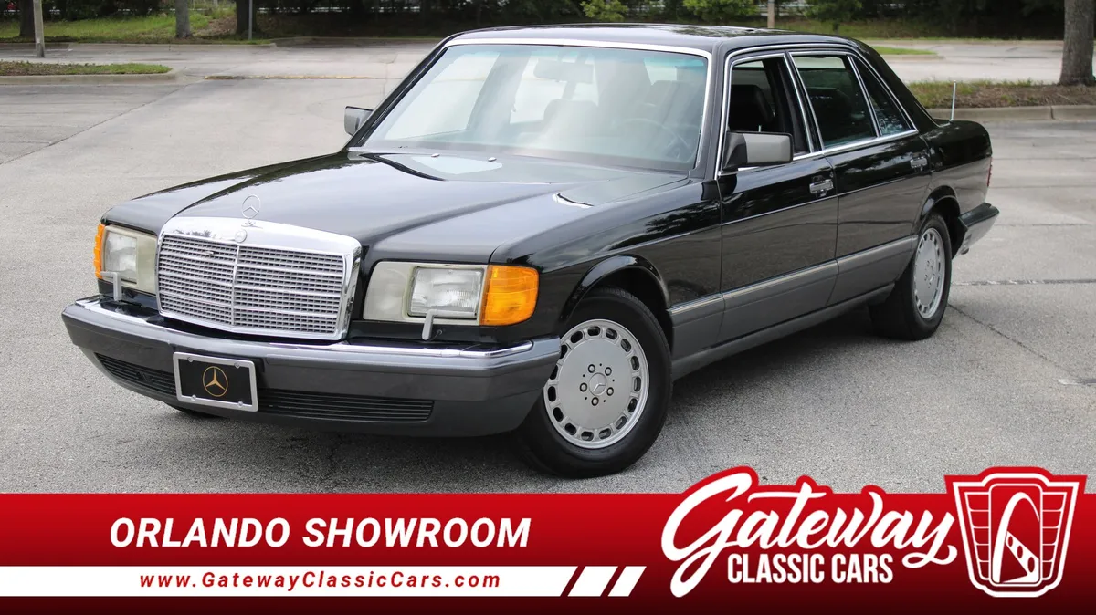 1991 Mercedes-Benz 560SEL