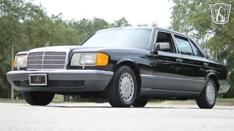 1991 Mercedes-Benz 560SEL photo 2