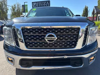 2018 Nissan Titan photo 6