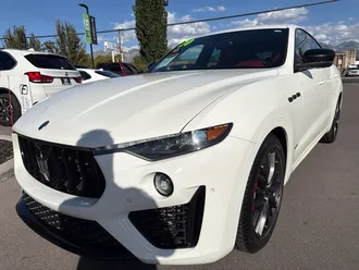2020 Maserati Levante photo 5