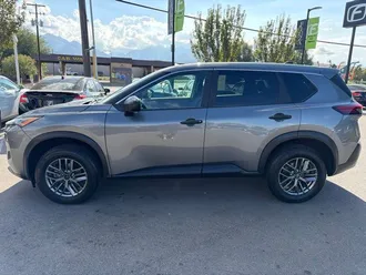 2023 Nissan Rogue photo 3