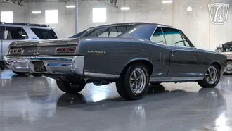 1967 Pontiac LeMans photo 5