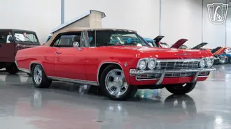 1965 Chevrolet Impala photo 4