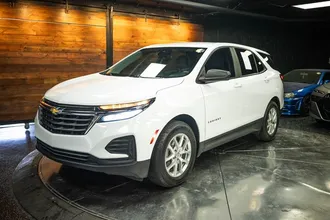 2023 CHEVROLET EQUINOX photo 2