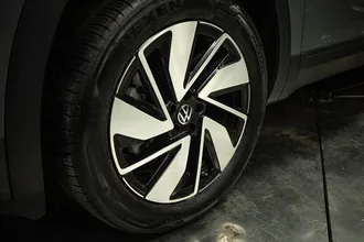 2025 VOLKSWAGEN ATLAS photo 3