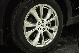 2023 FORD EXPLORER photo 3