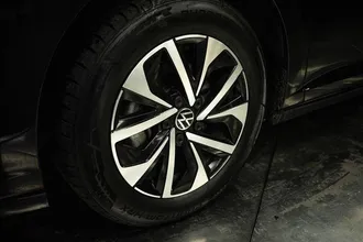 2025 VOLKSWAGEN JETTA photo 3