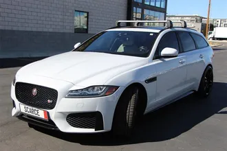 2018 JAGUAR XF photo 4