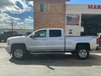 2015 Chevrolet Silverado 3500 LTZ photo 3