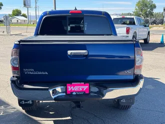 2015 Toyota Tacoma photo 7