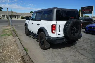 2023 Ford Bronco photo 6