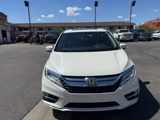 2019 Honda Odyssey photo 2