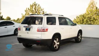 2010 GMC Acadia photo 5