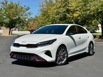 2023 Kia Forte photo 2
