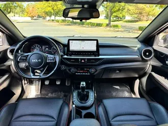 2023 Kia Forte photo 6