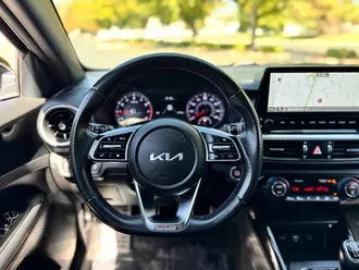 2023 Kia Forte photo 7
