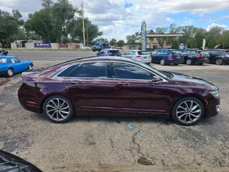 2018 Lincoln MKZ photo 4