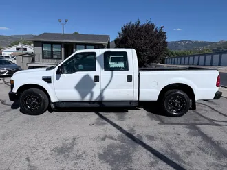 2008 Ford Super Duty F-250 SRW photo 2