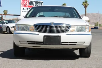 2002 Lincoln Continental photo 2