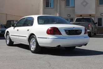 2002 Lincoln Continental photo 5