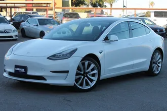 2020 Tesla Model 3 photo 3