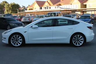 2020 Tesla Model 3 photo 4