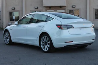 2020 Tesla Model 3 photo 5