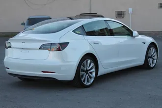2020 Tesla Model 3 photo 7