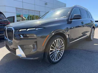 2023 BMW X7 photo 7