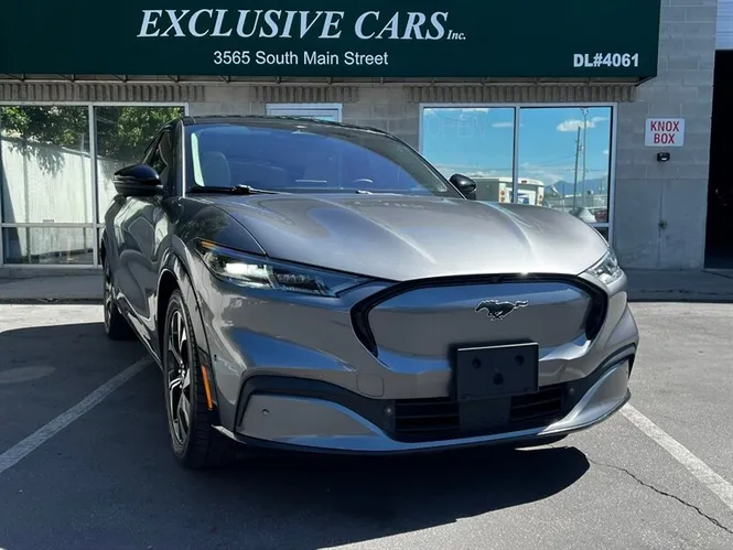 2021 Ford Mustang Mach-E Premium
