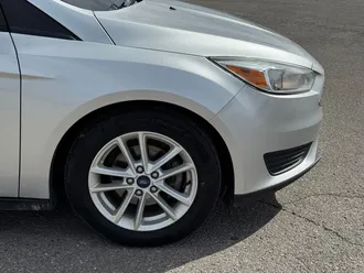 2017 Ford Focus photo 3