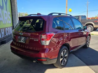 2017 Subaru Forester photo 4